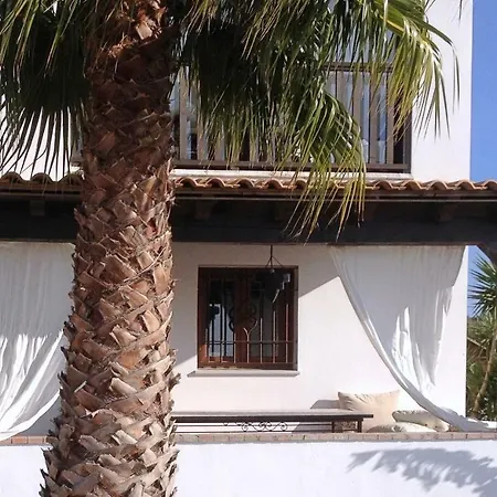 Andalucia Gæstehus 3*